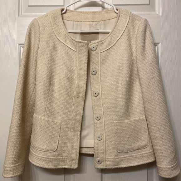 Banana Republic Jackets & Blazers - Cream cropped blacker